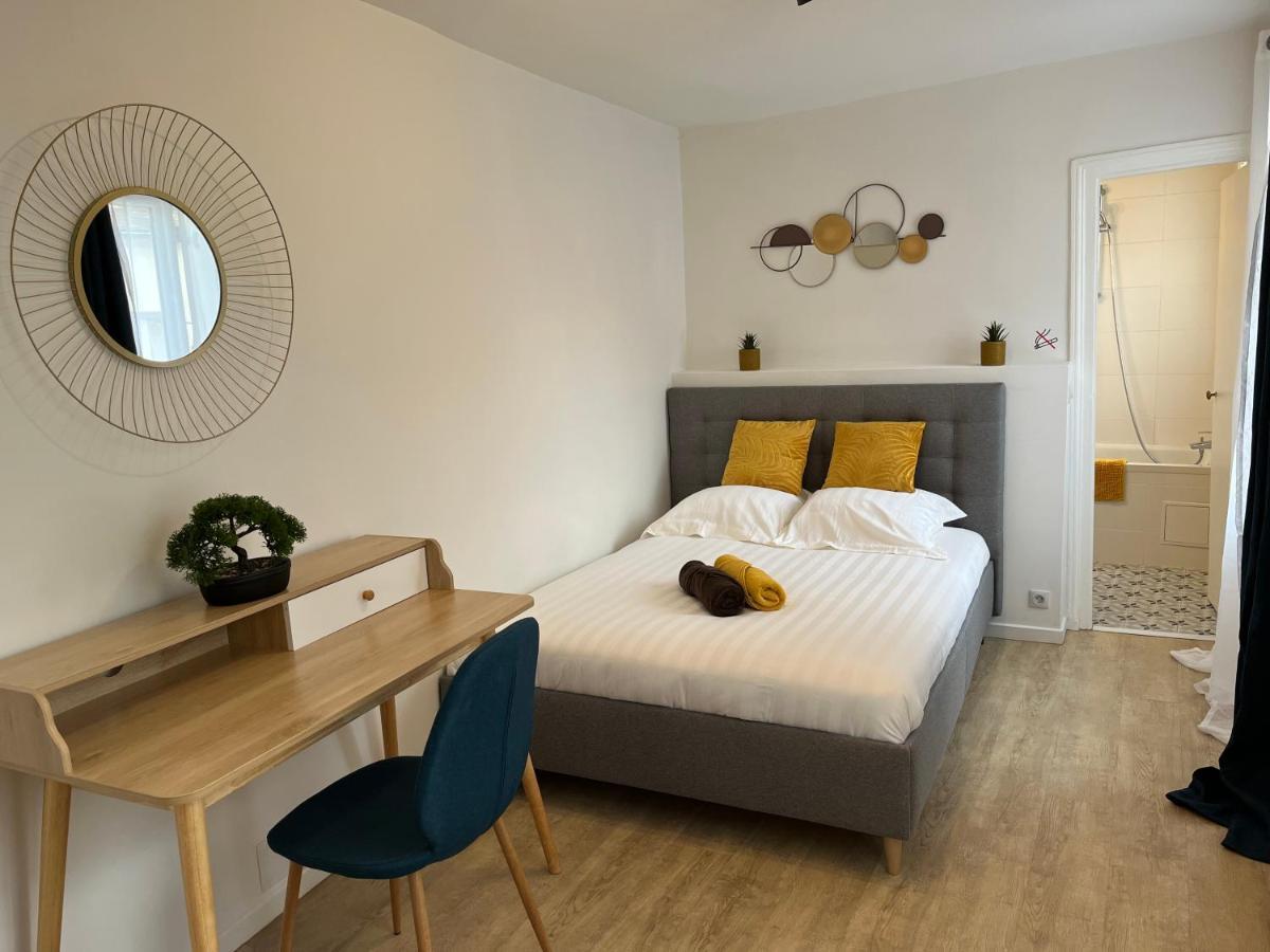 Le Voltaire Apartment Melun Exterior photo